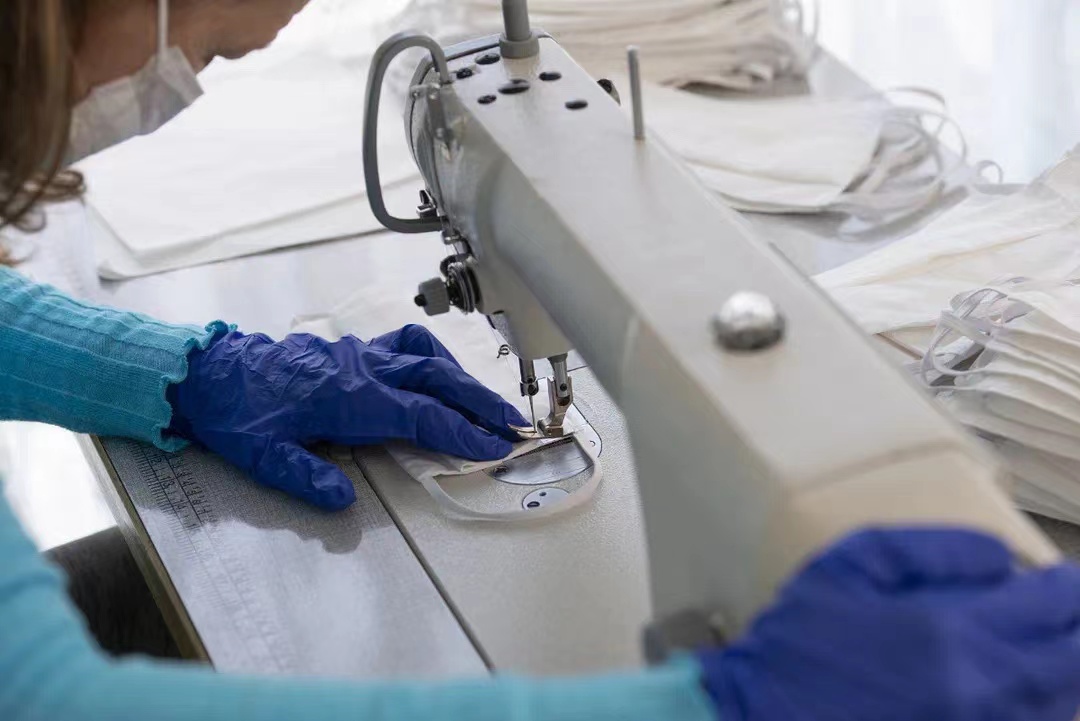 nitrile gloves 
