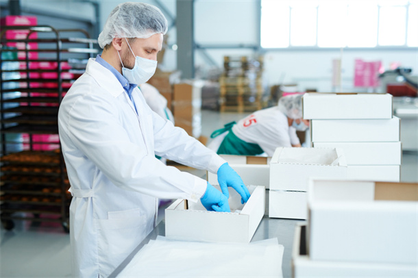 Analisi delle dimensioni del mercato globale e cinese dei guanti in nitrile nel 2022